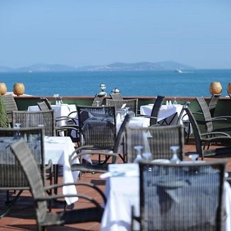 Penthouse Hotel Батуми Экстерьер фото