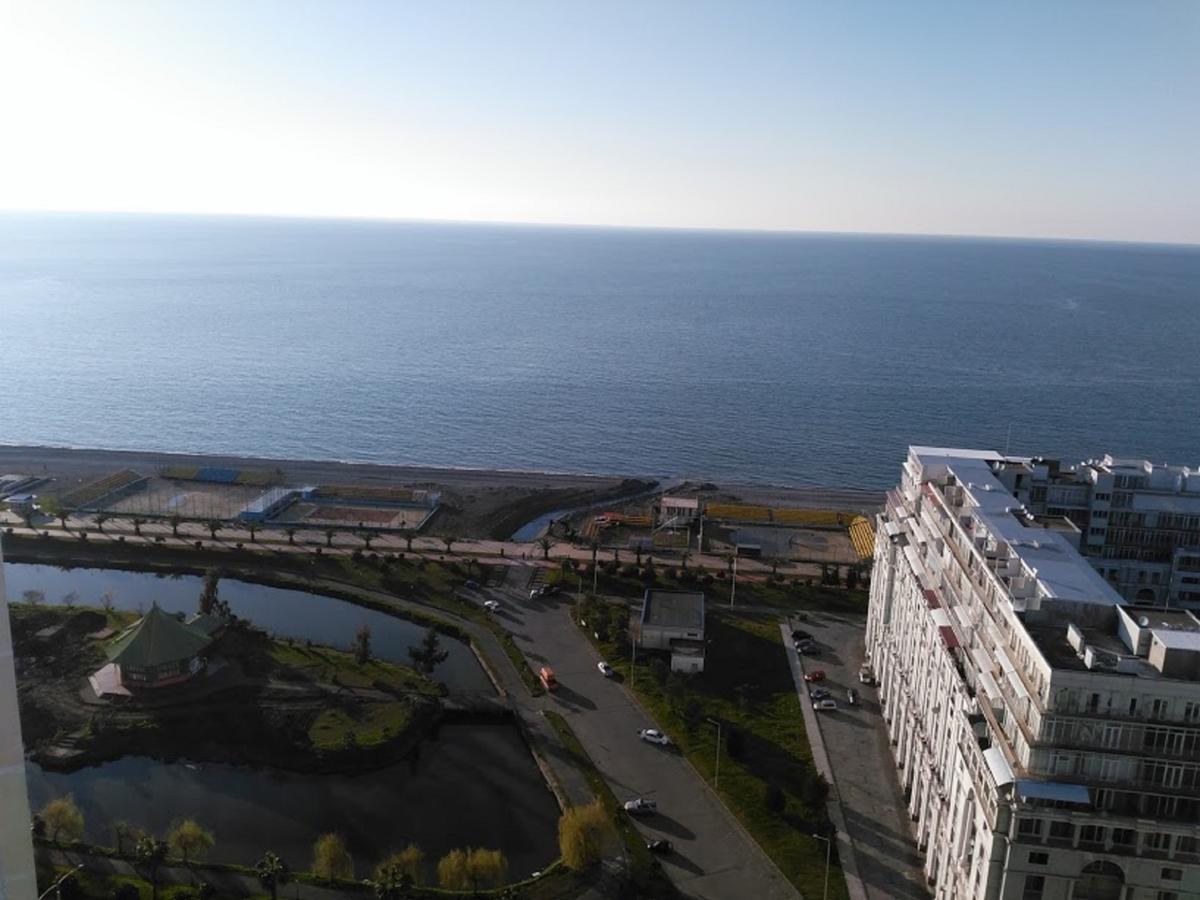 Penthouse Hotel Батуми Экстерьер фото