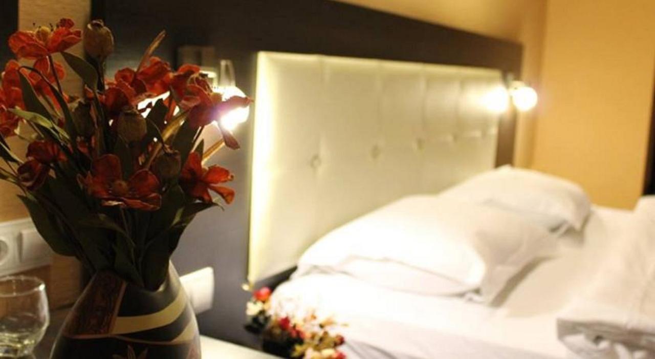 Penthouse Hotel Батуми Экстерьер фото