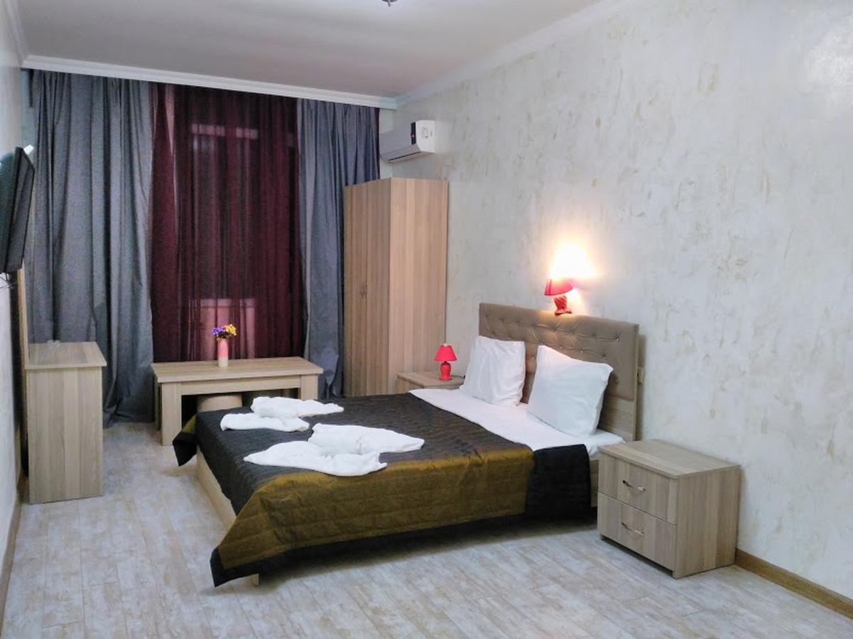Penthouse Hotel Батуми Экстерьер фото